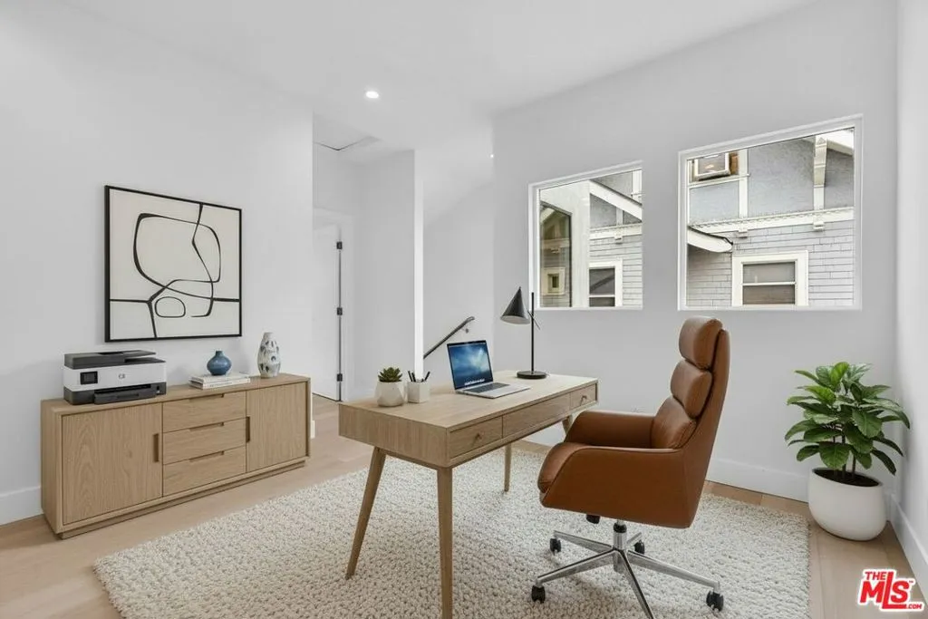 4308 Victoria Park Drive, Los Angeles, California 90019 home-pic-20